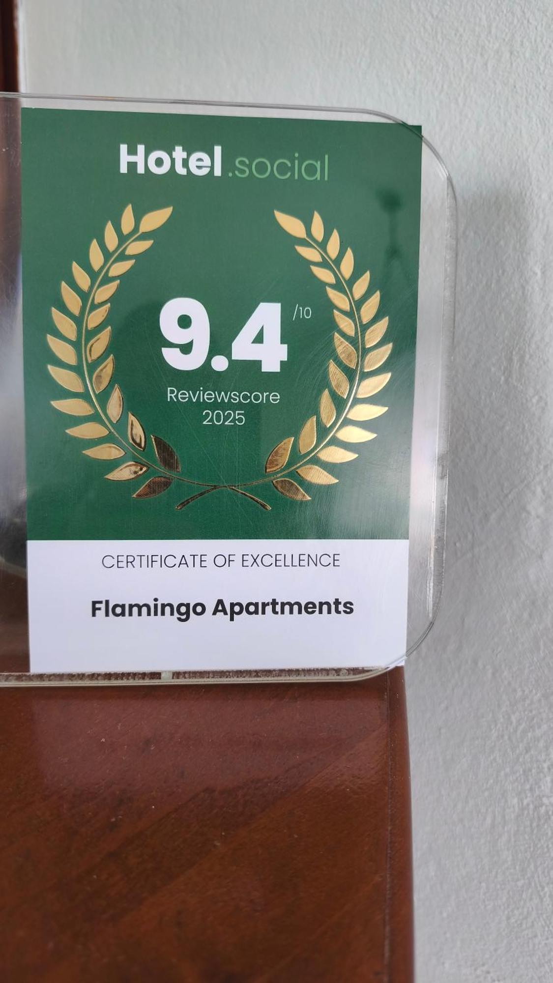 פלקסטרון Flamingo Apartments מראה חיצוני תמונה