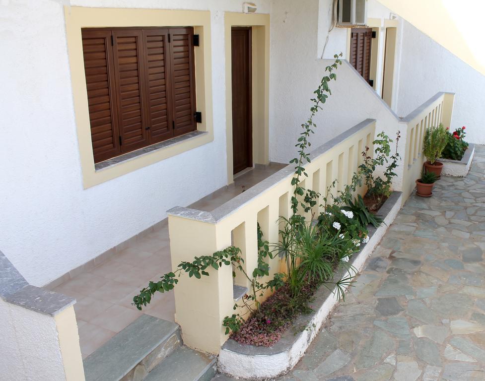 פלקסטרון Flamingo Apartments מראה חיצוני תמונה
